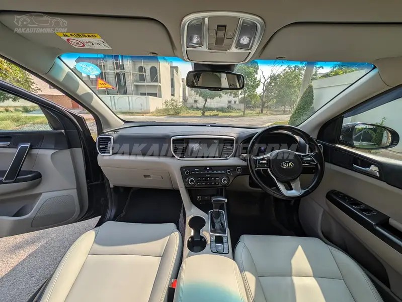 Kia Sportage L 2022 FWD
