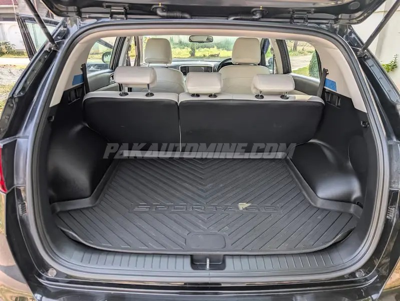 Kia Sportage L 2022 FWD