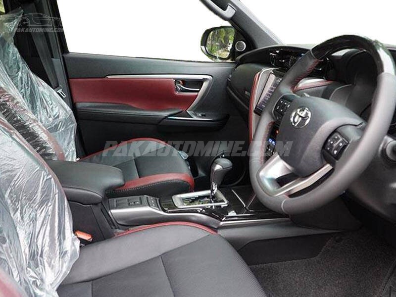 Toyota Fortuner 2nd Generation (Local) 2.7 VVTi Toyota Fortuner 2nd Generation (Local) 2.7 VVTi