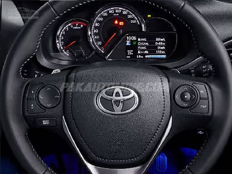 Toyota Yaris AERO CVT 1.5 Toyota Yaris AERO CVT 1.5