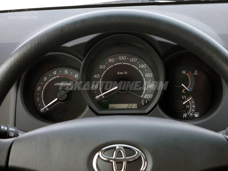 Toyota Hilux 7th Generation (JDM) D-4D Automatic Toyota Hilux 7th Generation (JDM) D-4D Automatic