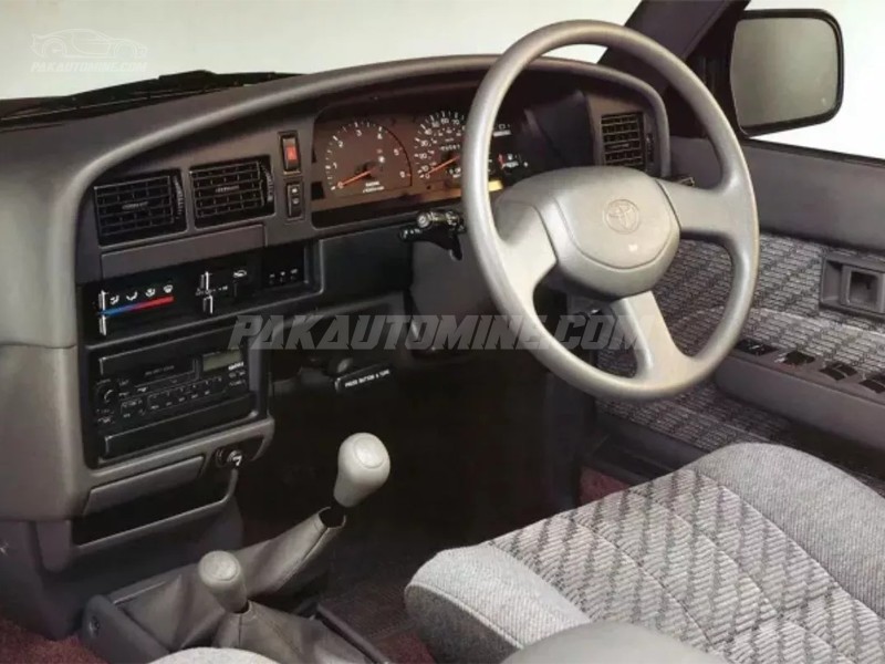 Toyota Hilux 5th (N80) Generation (Local) Double Cab (1988 - 1997) Toyota Hilux 5th (N80) Generation (Local) Double Cab (1988 - 1997)