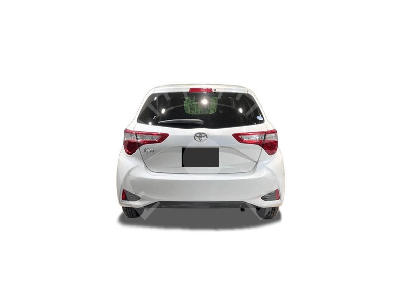 Toyota Vitz 3rd (XP130) Generation (2nd Facelift) F 1.0 Toyota Vitz 3rd (XP130) Generation (2nd Facelift) F 1.0