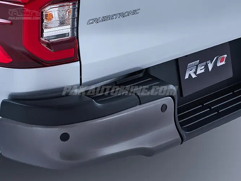 Toyota Hilux Revo GR Sport 2.4D Toyota Hilux Revo GR Sport 2.4D