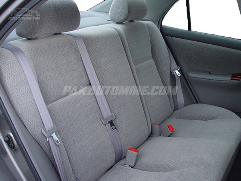 Toyota Corolla 9th (E120) Generation SE Saloon Toyota Corolla 9th (E120) Generation SE Saloon