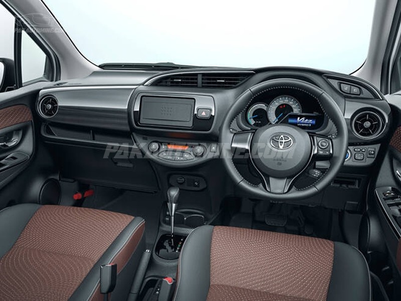 Toyota Vitz 3rd Generation U Smart Stop Package 1.3 Toyota Vitz 3rd Generation U Smart Stop Package 1.3