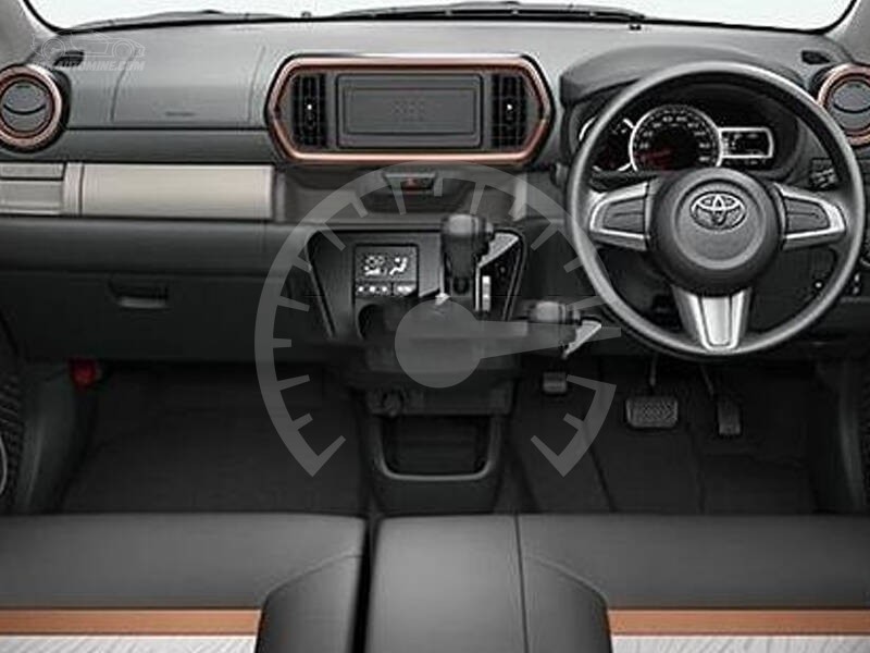 Toyota Prius Alpha 1st Generation X S Toyota Prius Alpha 1st Generation X S